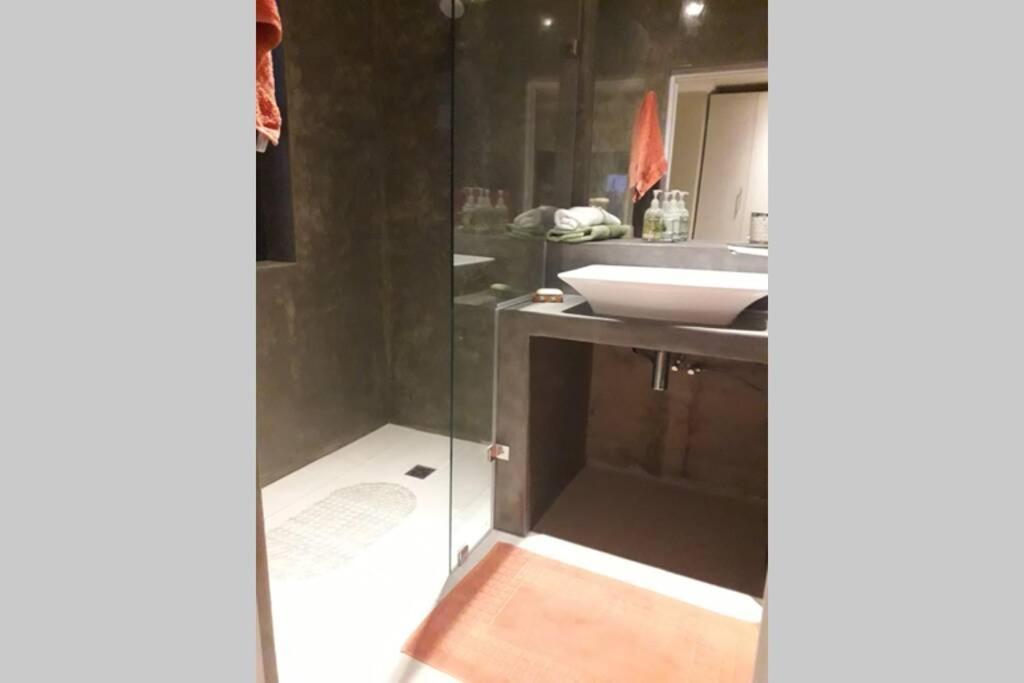 Holiday home Moondust Near The Ocean, Food And Wine Hermanus