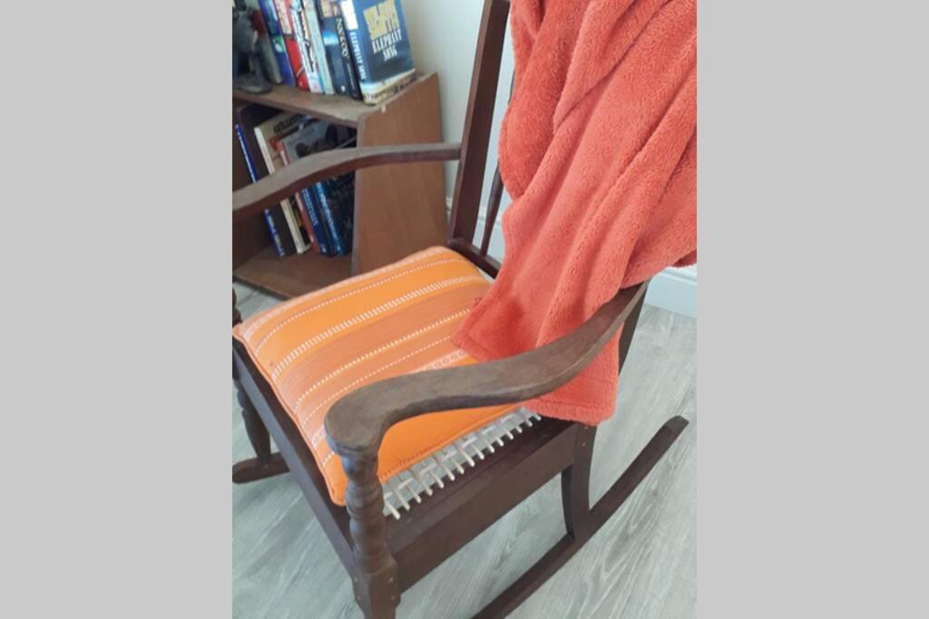 Holiday home Moondust Near The Ocean, Food And Wine Hermanus